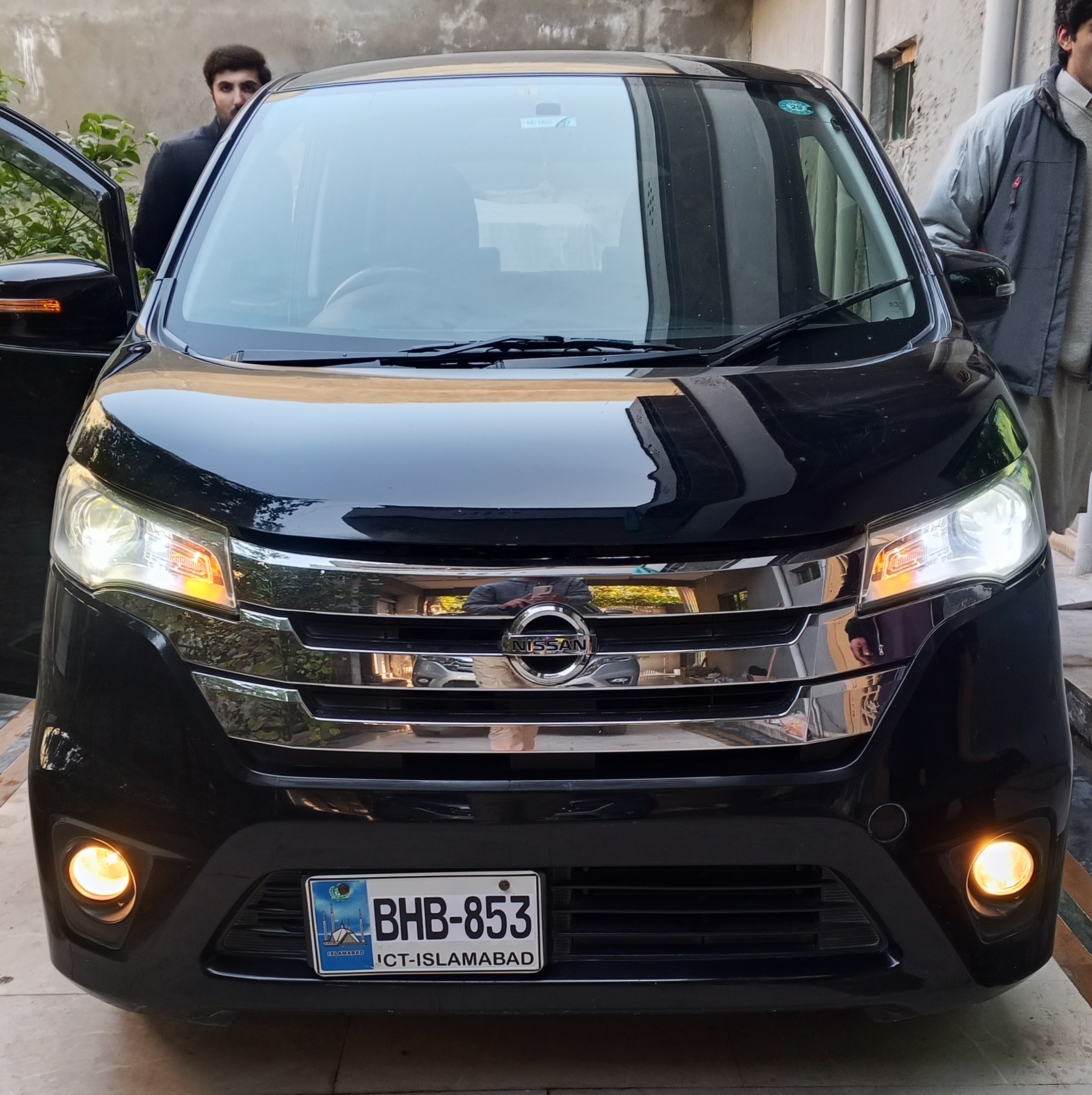 Main Car Image